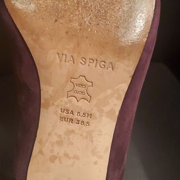 VIA SPIGA Eggplant Suede Heels - Size 8.5 - Picture 7 of 7